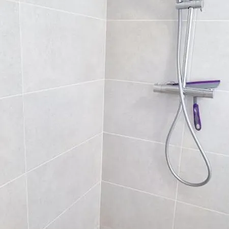 Maison Individuelle, Climatisation, Animaux Ok - Fr-1-532-28 *