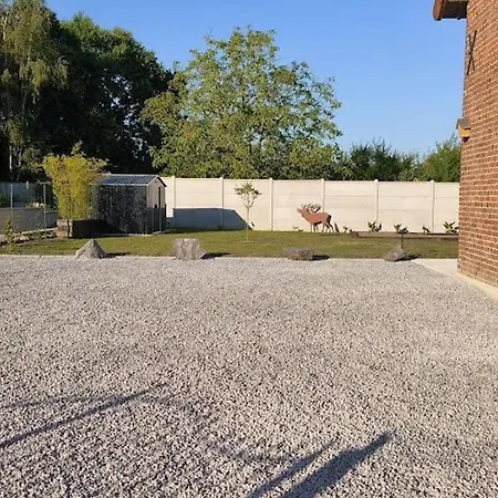 Maison Individuelle, Climatisation, Animaux Ok - Fr-1-532-28 * Sinceny